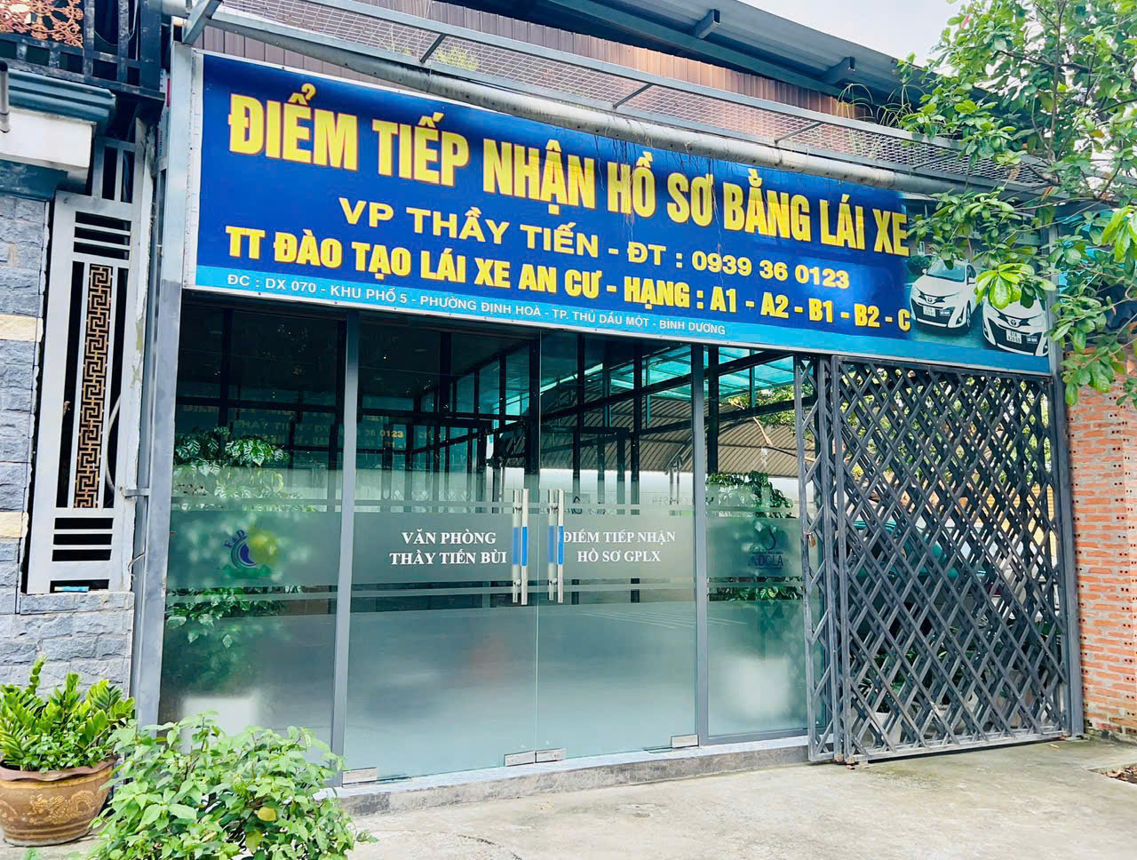 Viphentai 3d gilrs 33 ĐÀO TẠO LÁI XE THẦY TIẾN | ĐÀO TẠO LÁI XE THỦ DẦU MỘT
